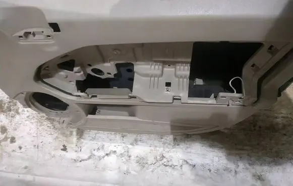 Dodge Caliber Front door card panel trim 