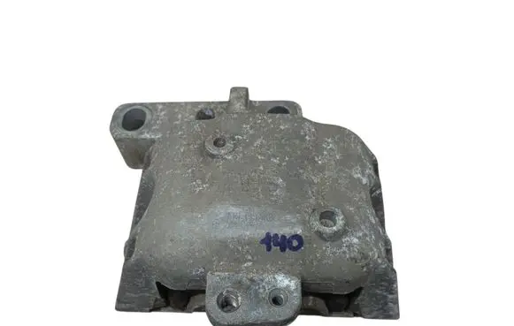 Volkswagen Golf IV Engine mount bracket 1J0199262BE