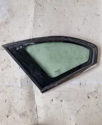 Chevrolet Captiva Rear side window 43R000083 A004138