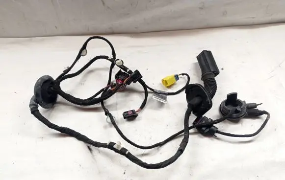 Audi A4 S4 B8 8K Front door wiring loom 8K0971030AD