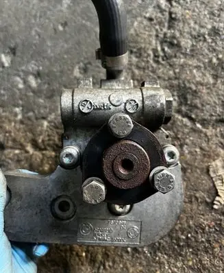 BMW 3 E90 E91 Power steering pump 6788838