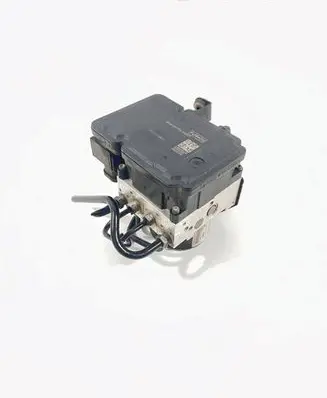 Ford Kuga II ABS Pump 10096101683 615B07004DD CV612C405ED