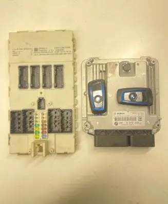 BMW 3 F30 F35 F31 Engine ECU kit and lock set 8572439 030077567 0281019426
