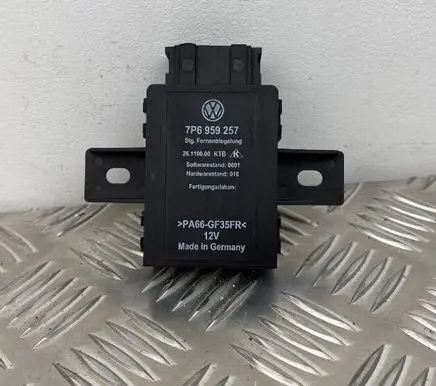 Volkswagen Touareg II Other control units/modules 7P6959257