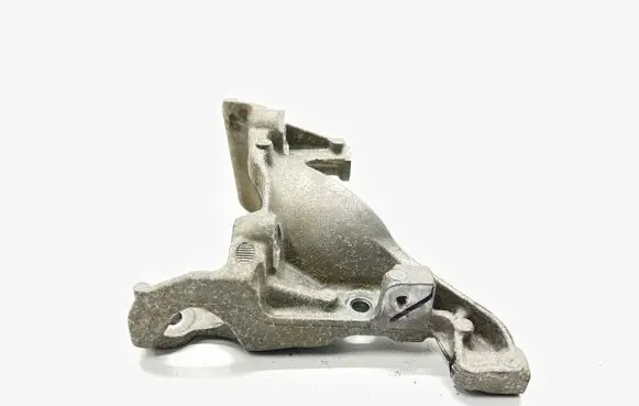 Renault Trafic III (X82) EGR valve cooler bracket 147174072R A6261410040 R9M413