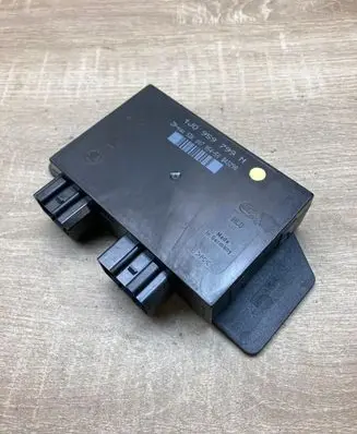 Volkswagen PASSAT B5 Comfort/convenience module 1J0959799N 5DK007954