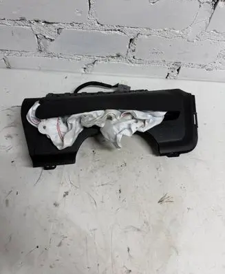 Ford Mustang VI Knee airbag JR3BC699D91AF SKL2207140093