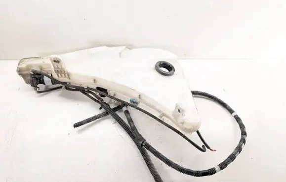 Audi A6 Allroad C7 Windshield washer fluid reservoir/tank 4G8955451F