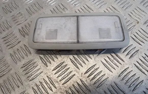 Toyota Avensis T270 Rear seat light 8125005030