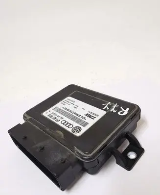 Audi A6 S6 C6 4F Hand brake control module 4F0907801B