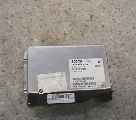 BMW 7 E32 Transmission gearbox valve body 1422607 0260002362 1422071