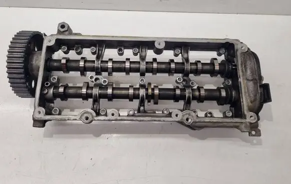 Skoda Octavia Mk3 (5E) Camshaft 04L103292F 04L103308C