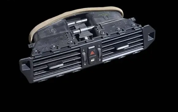 BMW 5 E60 E61 Dash center air vent grill 7009275 141218