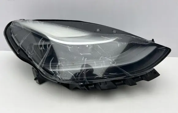 Tesla Model Y Headlight/headlamp 1514953-20-E