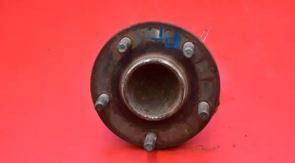 Mazda 3 II Front wheel hub spindle knuckle