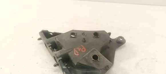Volvo XC60 Front bumper mounting bracket 30764619 BP8BA