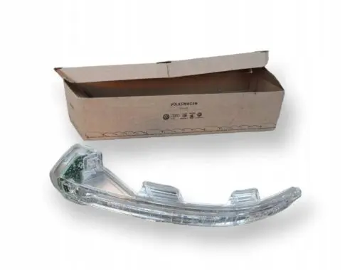 Volkswagen PASSAT B8 Mirror indicator light 3G0949101A