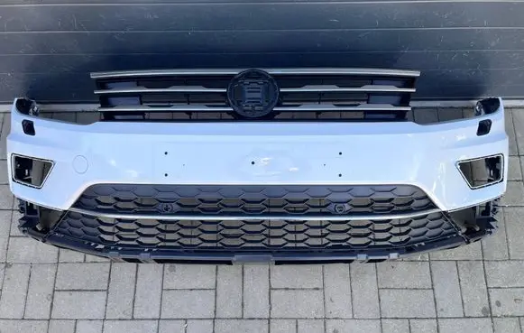 Volkswagen Tiguan Allspace Front bumper 5NN807221