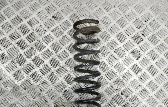 Hyundai i40 Rear coil spring