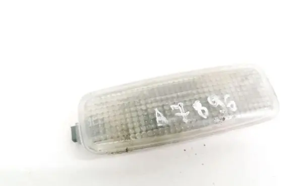 Audi A6 S6 C5 4B Other interior light 8L0947105A 1541SJO