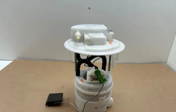 Opel Mokka B In-tank fuel pump 9851127180