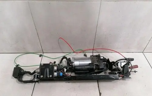 Lamborghini LP 640-4 Convertible roof hydraulic pump 4T0616007A