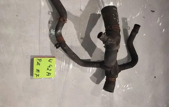 Ford Focus Coolant pipe/hose 874656546