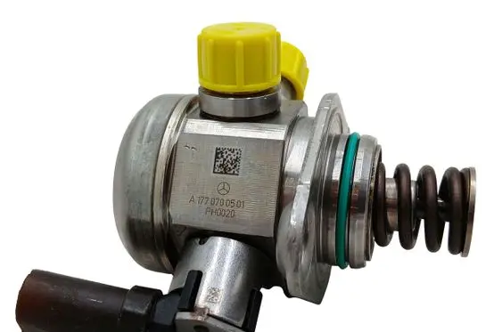 Mercedes-Benz G W463 2nd Gen Fuel injection high pressure pump A1770700501