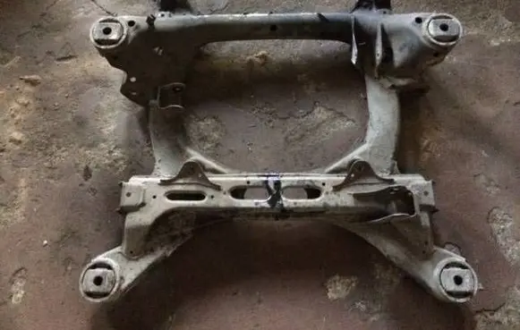 Porsche Cayenne (9PA) Front subframe