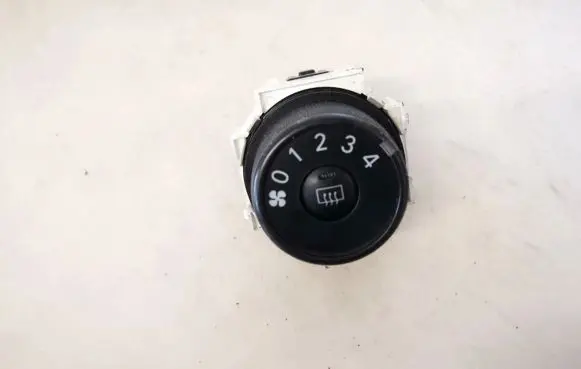 Toyota RAV 4 (XA30) Climate control unit 75d013 toyota55902