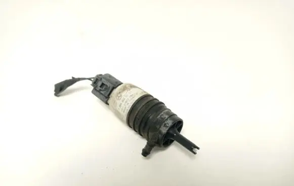 Mercedes-Benz C W205 Windscreen/windshield washer pump A0998660121