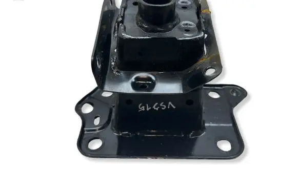 KIA Niro Front bumper mounting bracket 