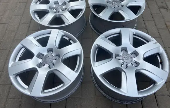 Audi A4 S4 B8 8K R17 alloy rim 4G0601025L