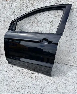 Ford Kuga II Front door