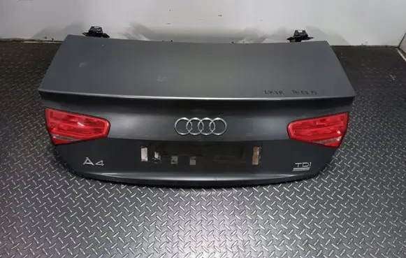 Audi A4 S4 B8 8K Tailgate/trunk/boot lid