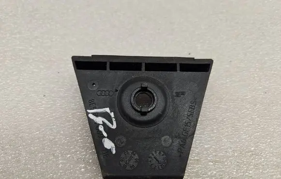 Audi A4 S4 B6 8E 8H Other interior part 8E9861669
