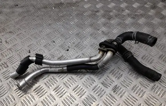 Porsche Cayenne (92A) Engine coolant pipe/hose 7P0819857C