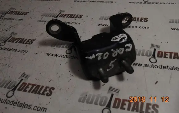 Toyota Corolla E120 E130 Rear door upper hinge