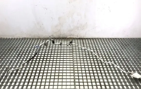 BMW 2 F44 Air conditioning (A/C) pipe/hose 6832951