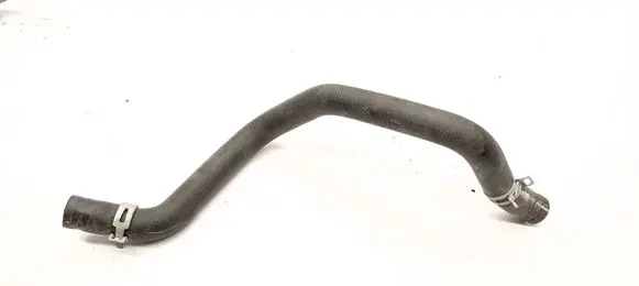 Nissan Qashqai J12 Engine coolant pipe/hose