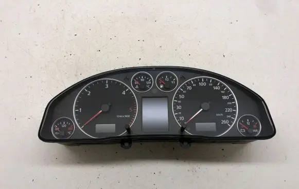 Audi A6 S6 C5 4B Speedometer (instrument cluster) 110080128