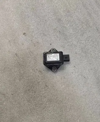 Audi A6 S6 C5 4B ESP acceleration yaw rate sensor 8E0907637A 0021366 0265005245