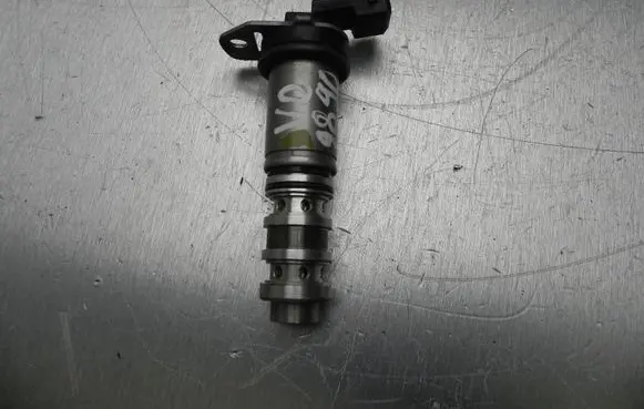 BMW 7 F01 F02 F03 F04 Turbo solenoid valve 13451629A VD9890
