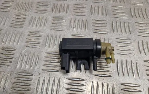 Peugeot 308 Turbo solenoid valve 9677363880 70230002 15T180