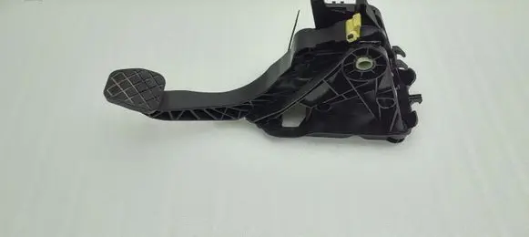 Clutch pedal