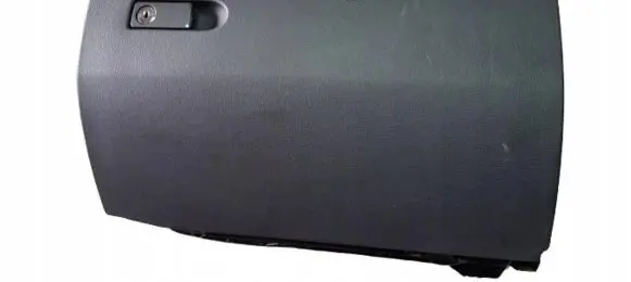 Mercedes-Benz E W212 Glove box