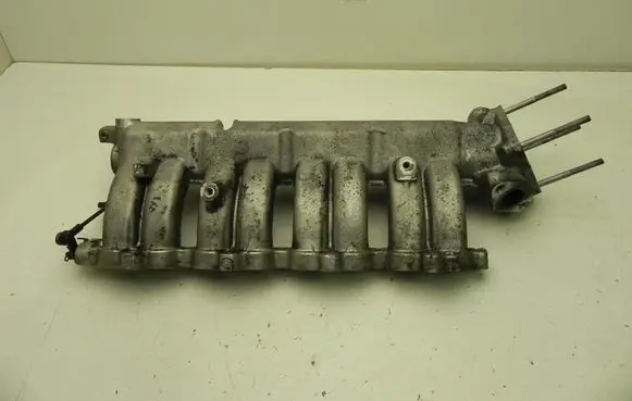 KIA Ceed Intake manifold 8FZHB VD8409