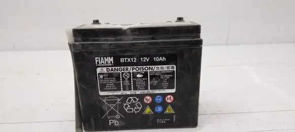 Volvo XC70 Car battery 31358957