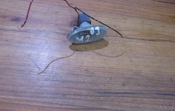 Mazda 2 Front fender indicator light 010635 p2829