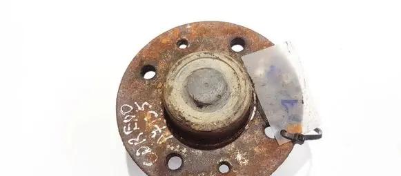 Renault Espace II Rear wheel hub